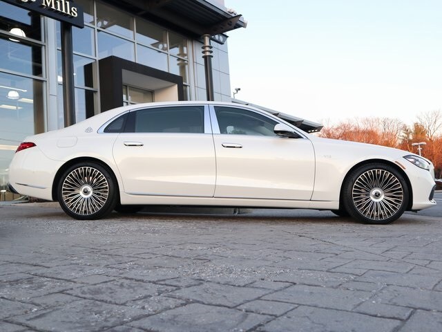 2023 Mercedes Benz S Maybach 680 4MATIC photo 4