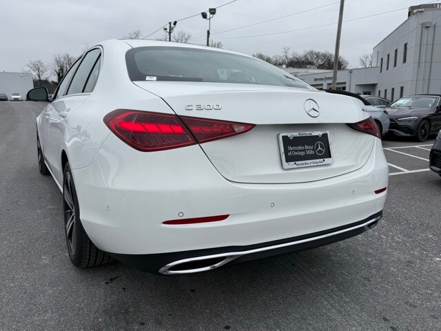2025 Mercedes Benz C 300 4MATIC Sedan photo 4