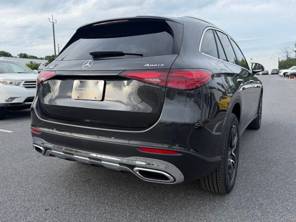 New 2027 Mercedes-Benz GLC300 4matic 4MATIC SUV