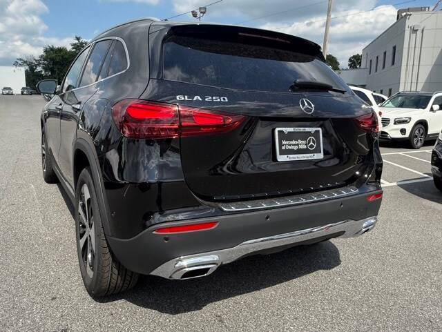 2026 Mercedes Benz GLA 250 4MATIC photo 3