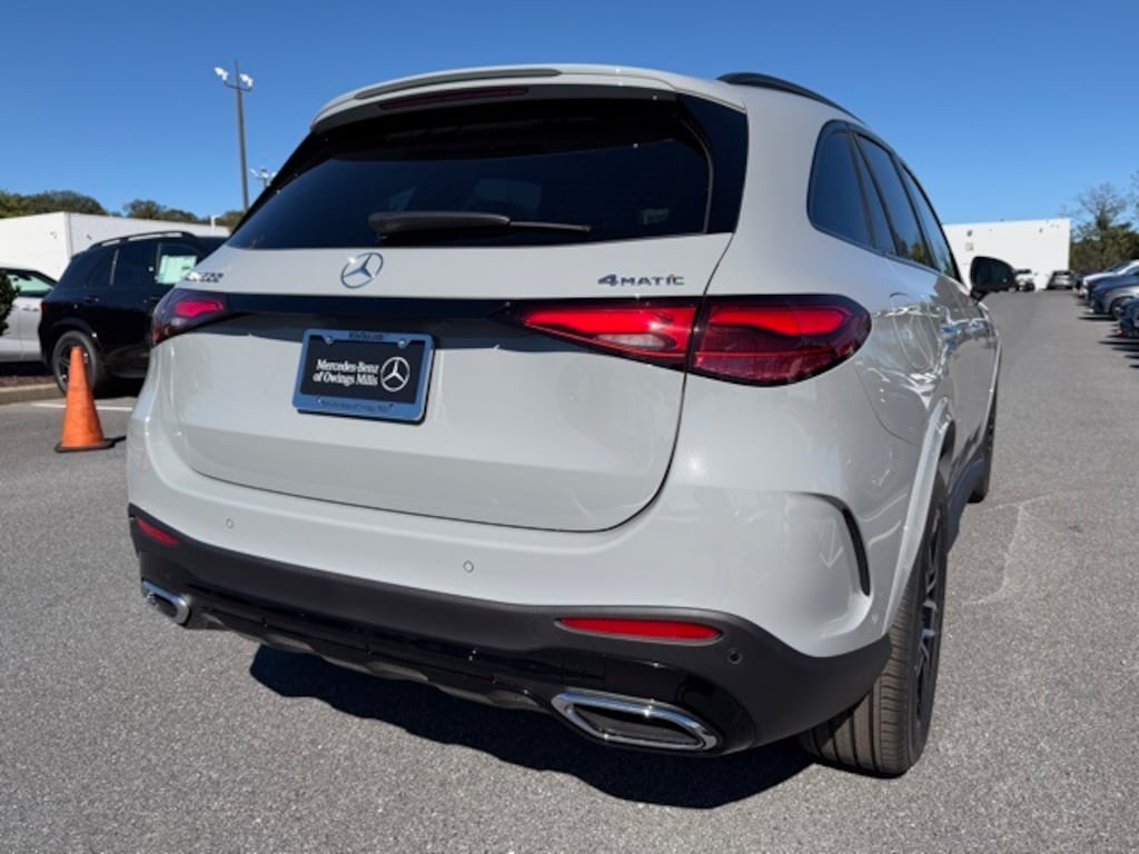New 2026 Mercedes-Benz GLC 300 4MATIC SUV