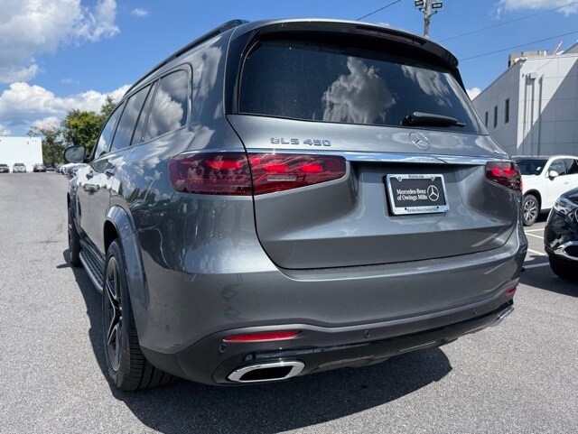 2026 Mercedes Benz GLS 450 4MATIC photo 4