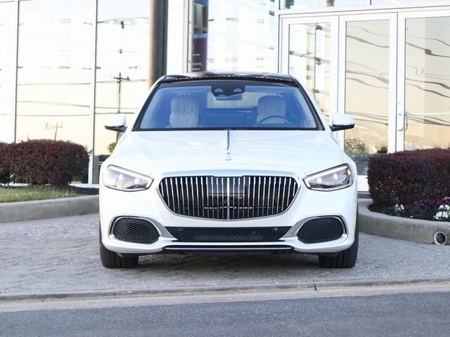 2023 Mercedes Benz S Maybach 680 4MATIC photo 2
