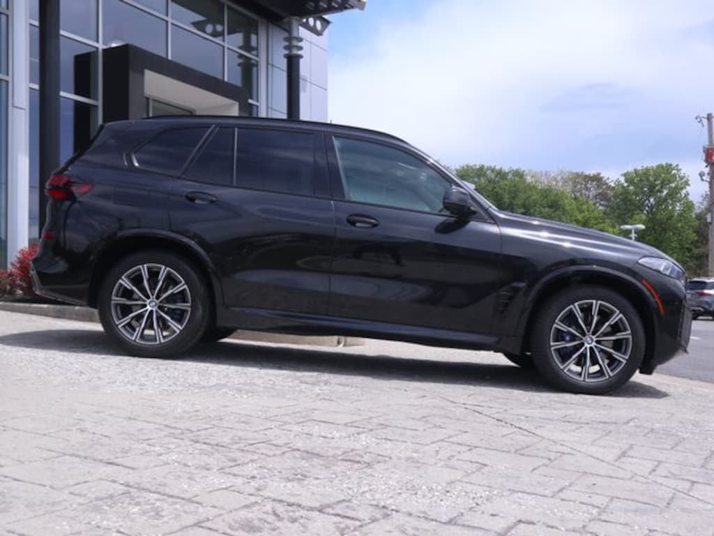 Used 2024 BMW X5 xDrive40i AWD SUV