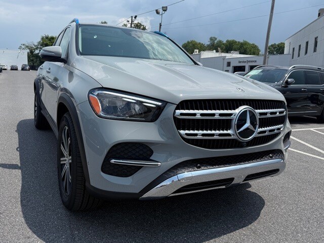 2026 Mercedes Benz GLE 350 4MATIC photo 2