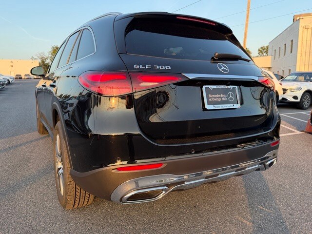 2026 Mercedes Benz GLC 300 4MATIC photo 4