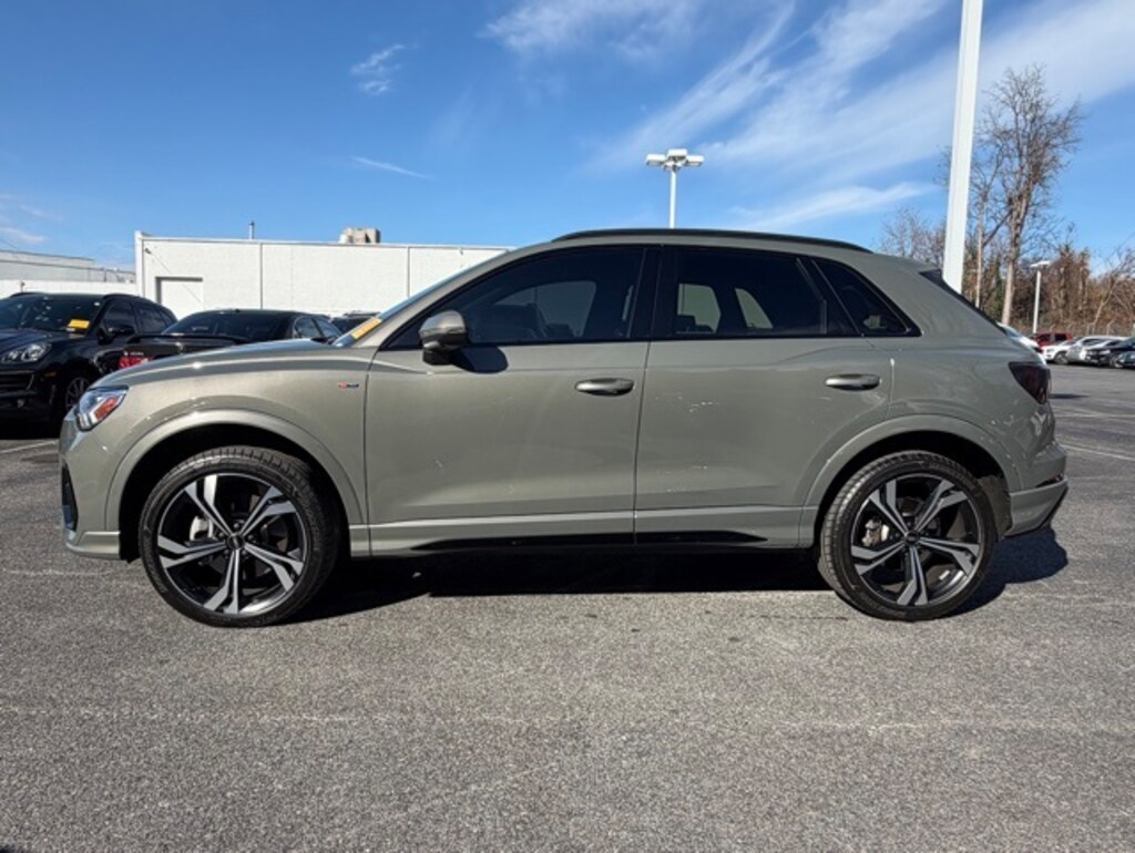 Used 2024 Audi Q3 Premium Plus quattro SUV