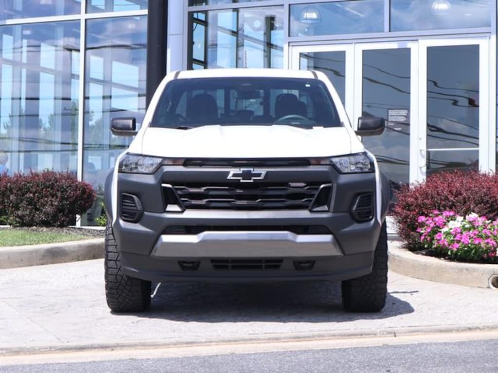 Used 2023 Chevrolet Colorado Trail Boss 4WD Truck