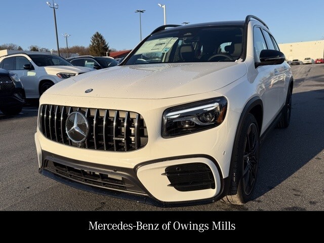 2026 Mercedes-Benz GLB GLB 35 AMG 4MATIC's photo