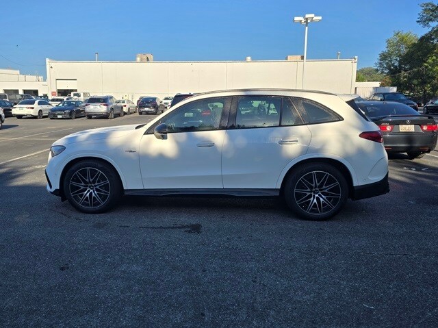 2024 Mercedes Benz GLC 43 AMG 4MATIC photo 3