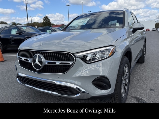 2026 Mercedes-Benz GLC Base's photo