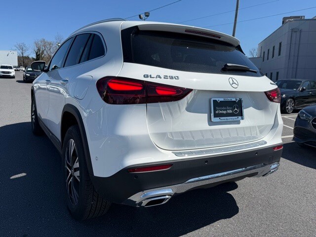 2025 Mercedes Benz GLA 250 4MATIC photo 3