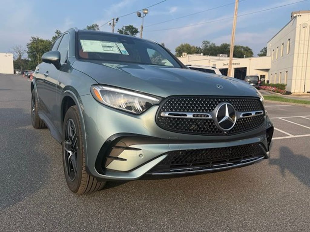 New 2027 Mercedes-Benz GLC300 4matic Truck