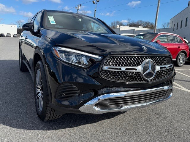 2026 Mercedes Benz GLC 300 4MATIC Coupe photo 2