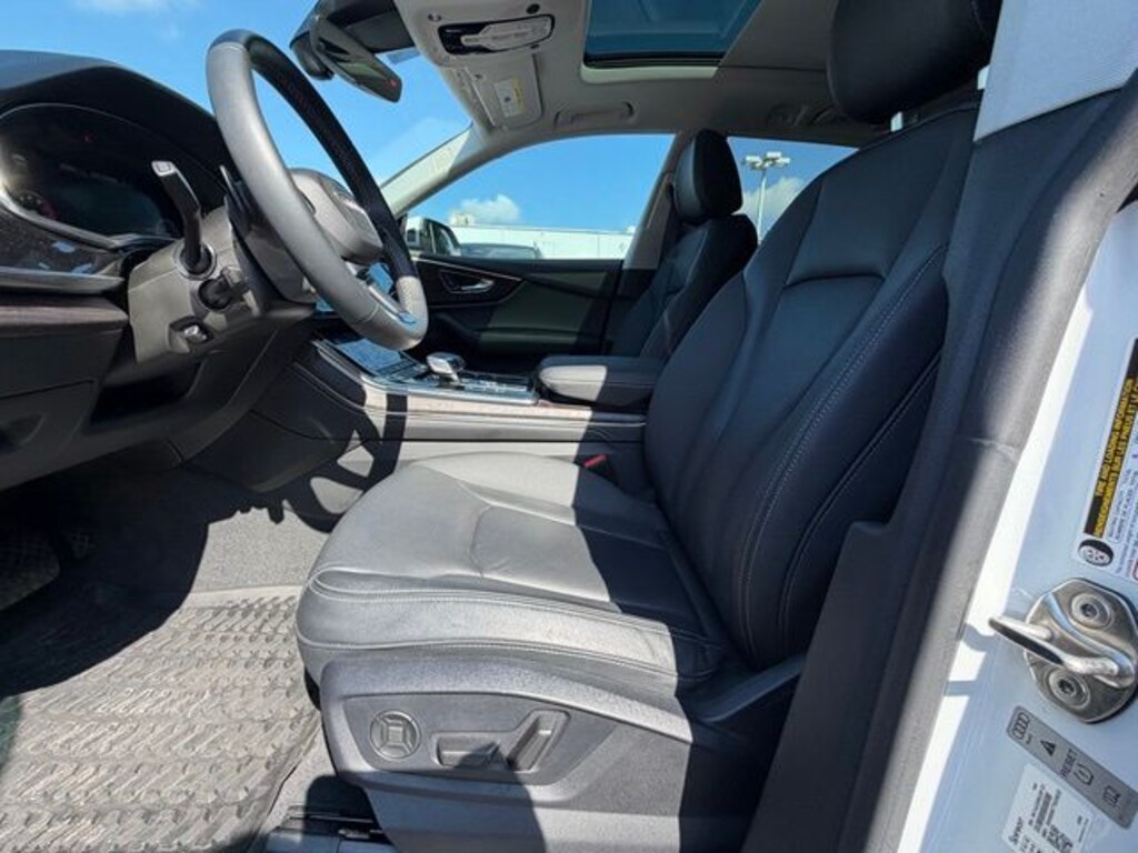 Used 2023 Audi Q8 55 Premium Plus quattro SUV