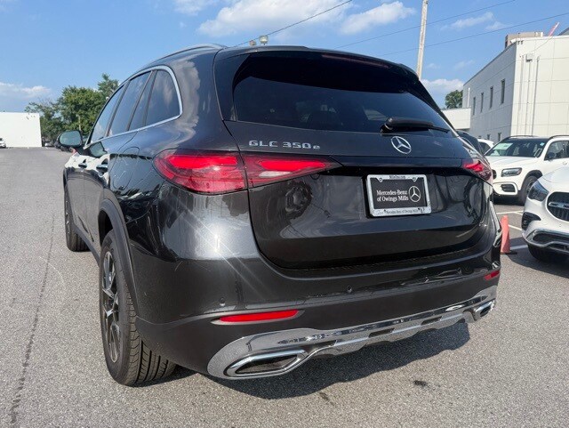 2025 Mercedes Benz GLC 350e 4MATIC photo 4