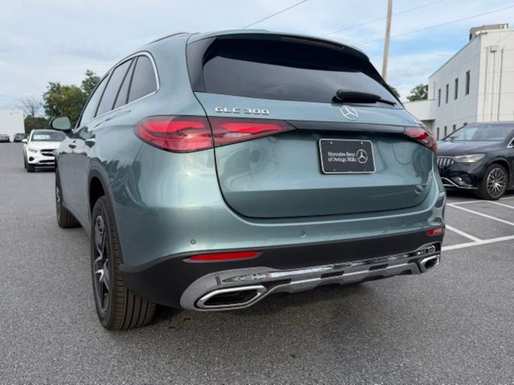 New 2027 Mercedes-Benz GLC 4MATIC SUV