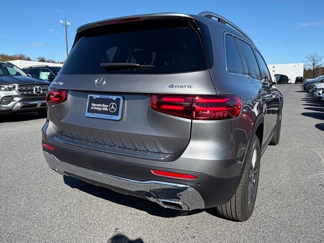 2026 Mercedes Benz GLB 250 4MATIC photo 3