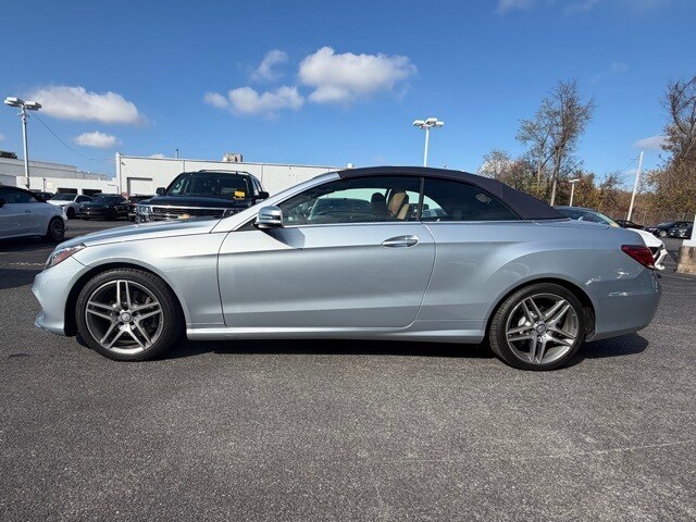 2017 Mercedes Benz E 400 photo 3