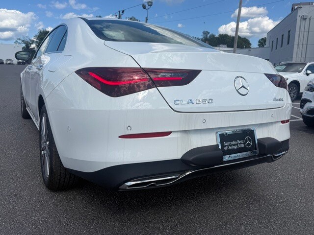 2025 Mercedes Benz CLA 250 4MATIC photo 4
