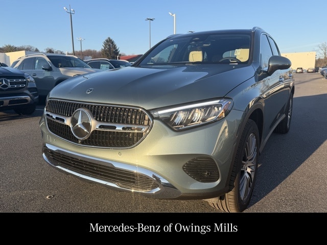 2026 Mercedes-Benz GLC Base's photo