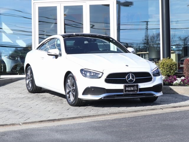 2023 Mercedes Benz E 450 4MATIC Coupe photo 3