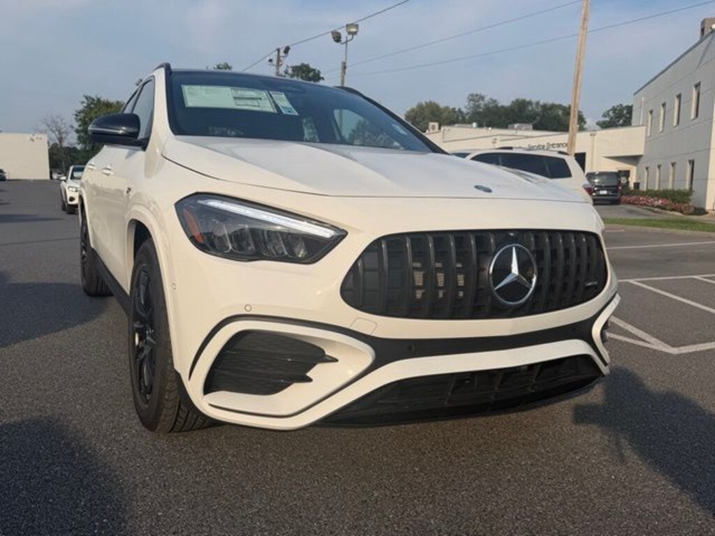 New 2026 Mercedes-Benz GLA 4MATIC SUV