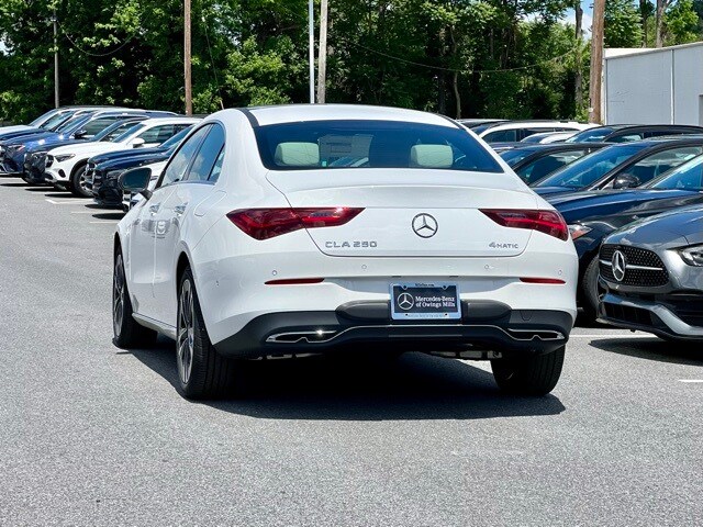 2025 Mercedes Benz CLA 250 4MATIC photo 3