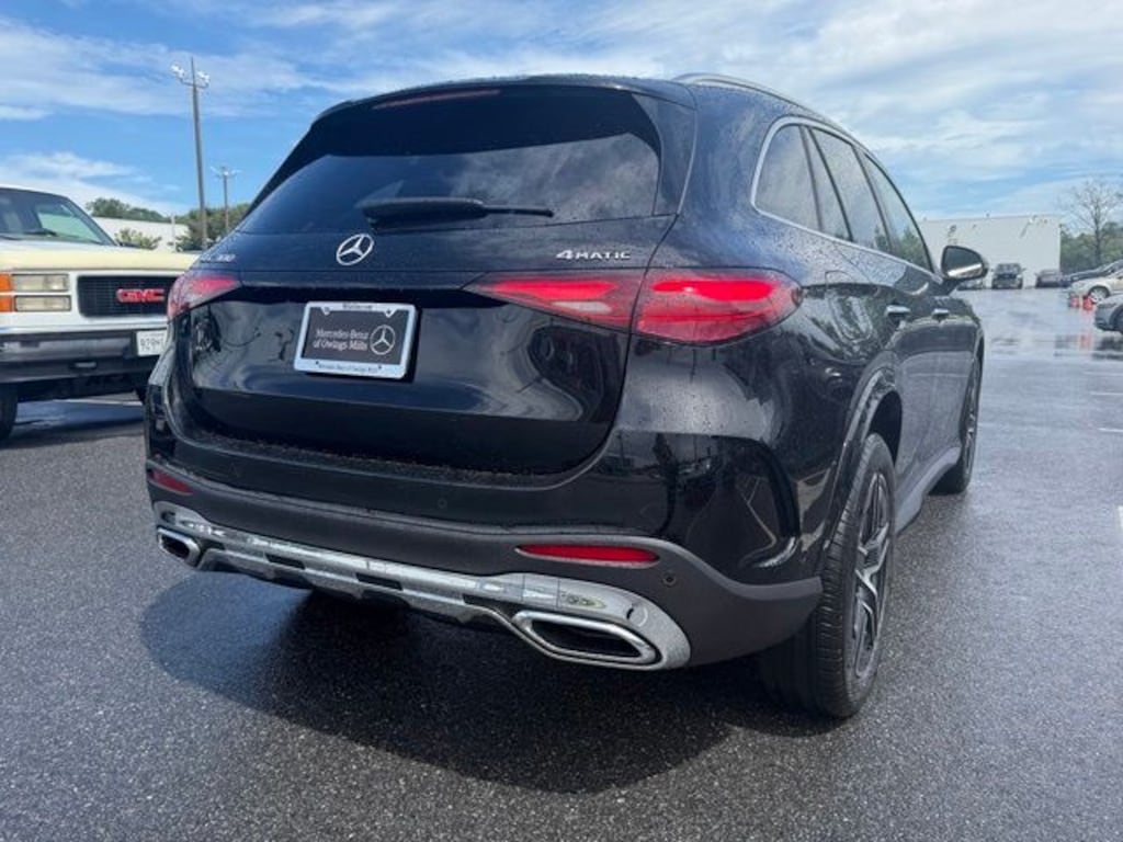 New 2027 Mercedes-Benz GLC 4MATIC SUV