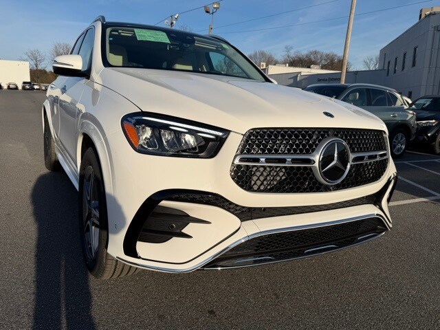 2026 Mercedes Benz GLE 350 4MATIC photo 2