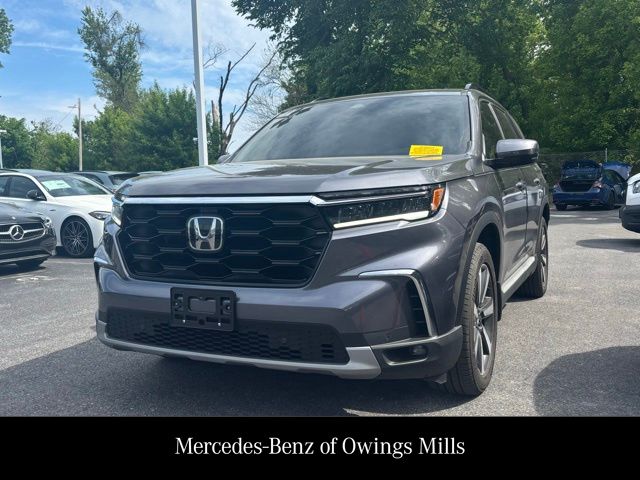 2024 Honda Pilot Touring AWD's photo