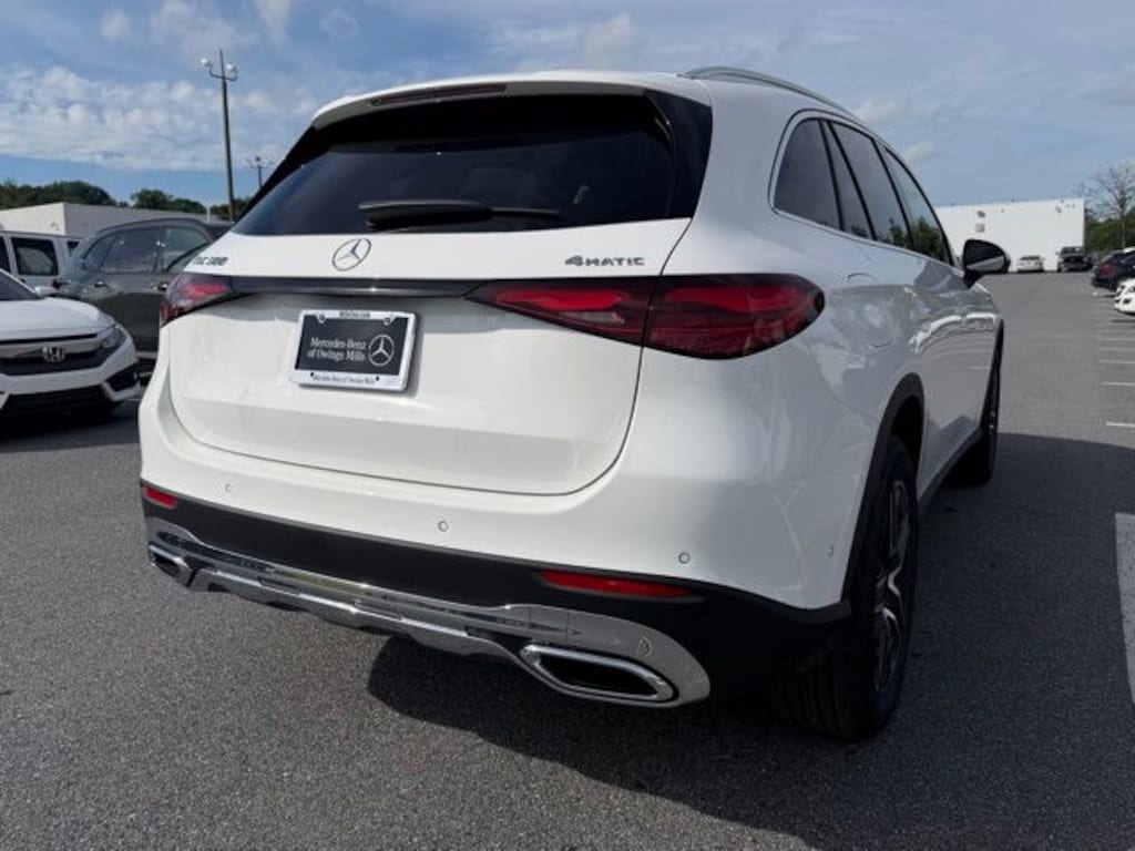 New 2026 Mercedes-Benz GLC 300 4MATIC SUV