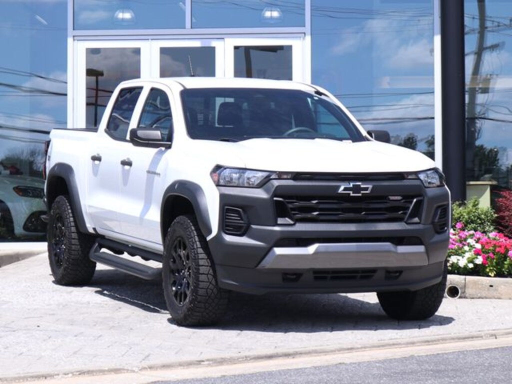 Used 2023 Chevrolet Colorado Trail Boss 4WD Truck
