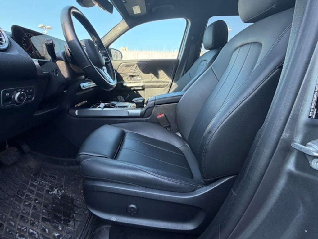 Used 2022 Mercedes-Benz GLB 250 4MATIC SUV