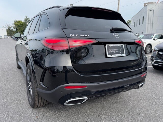 2026 Mercedes Benz GLC 300 4MATIC photo 4