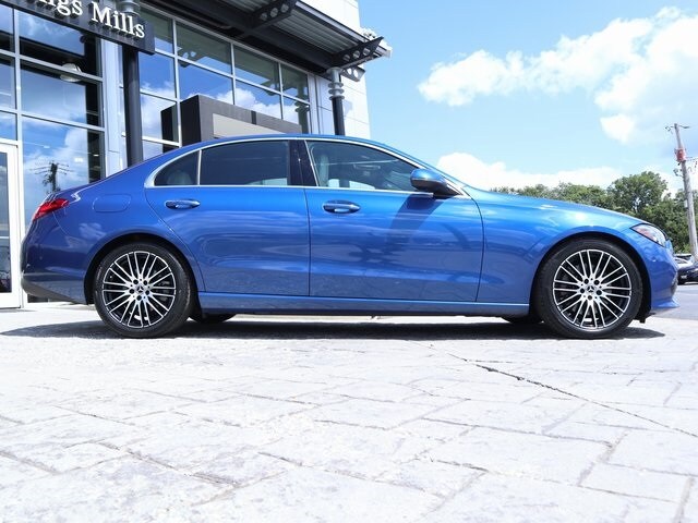 2024 Mercedes Benz C 300 4MATIC Sedan photo 4
