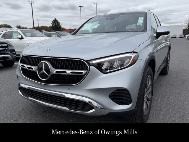 2026 Mercedes-Benz GLC Base's photo