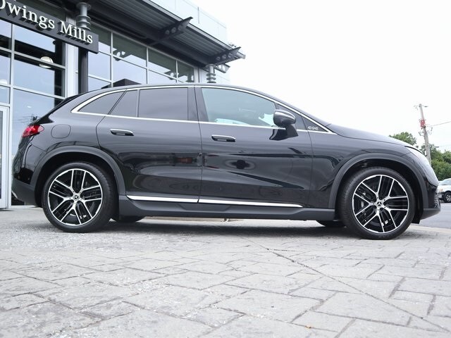 2025 Mercedes Benz 350 photo 4