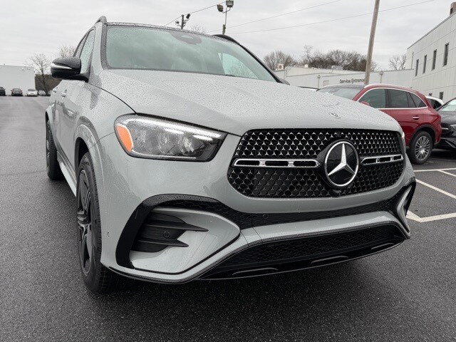 2026 Mercedes Benz GLE 350 4MATIC photo 2