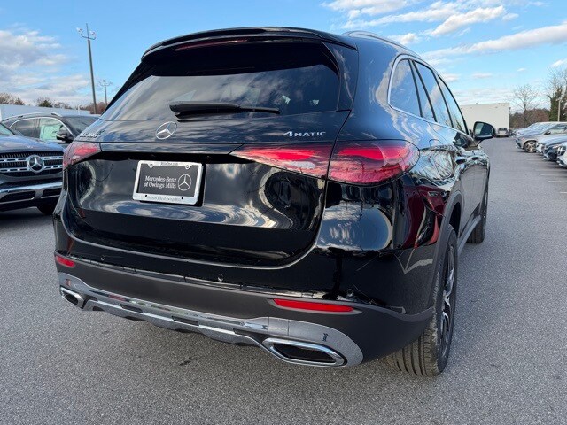 2026 Mercedes Benz GLC 300 4MATIC photo 3