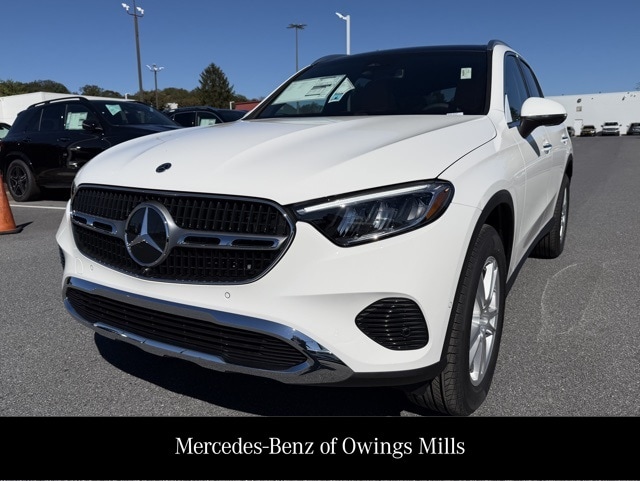 2026 Mercedes-Benz GLC Base's photo