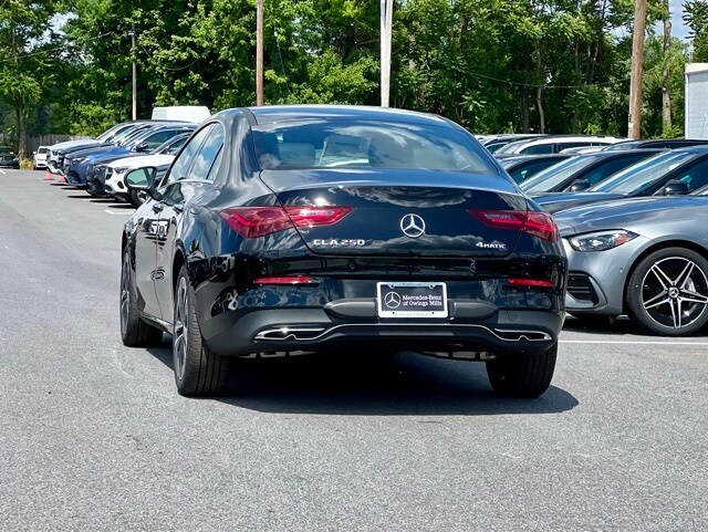 2025 Mercedes Benz CLA 250 4MATIC photo 4