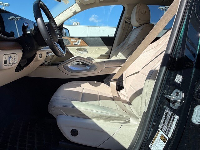 2022 Mercedes Benz GLE 350 4MATIC photo 2