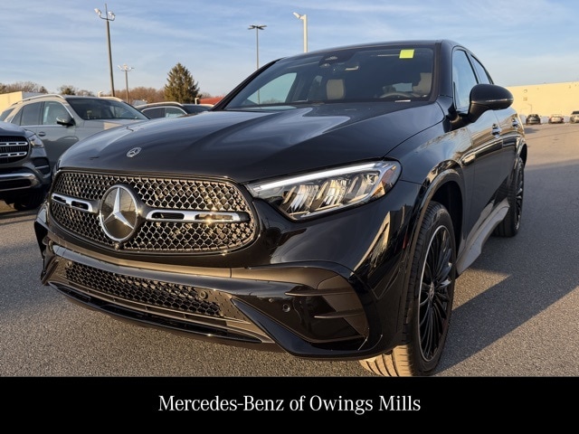 2026 Mercedes-Benz GLC Coupe GLC 300's photo