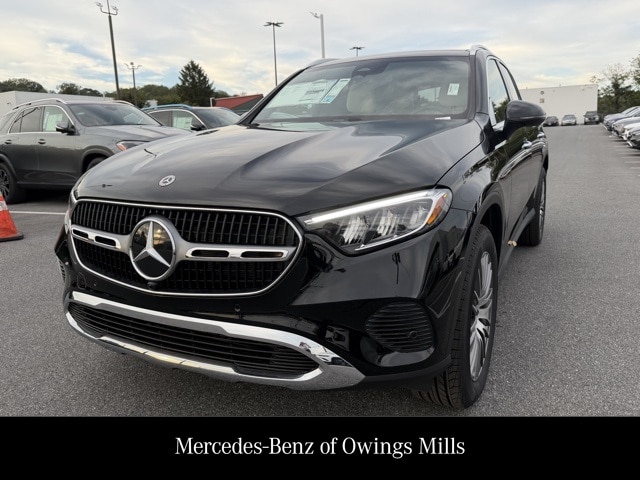 2026 Mercedes-Benz GLC Base's photo