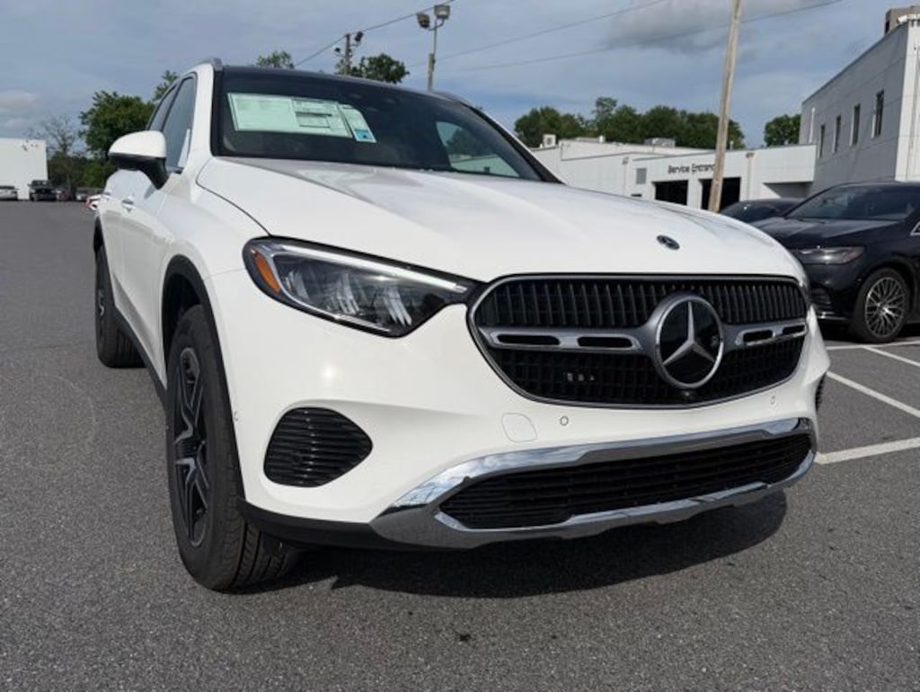 New 2026 Mercedes-Benz GLC 300 4MATIC SUV