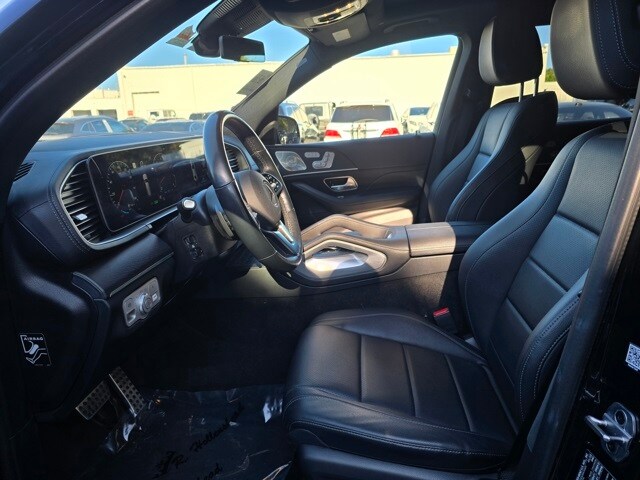 2022 Mercedes Benz GLS 450 4MATIC photo 2