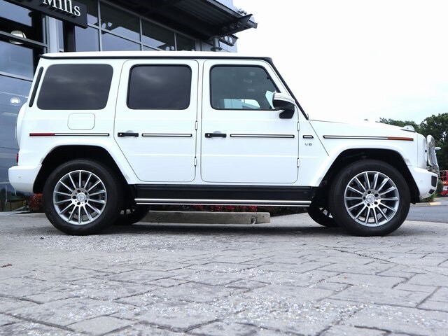 2023 Mercedes Benz G 550 photo 3