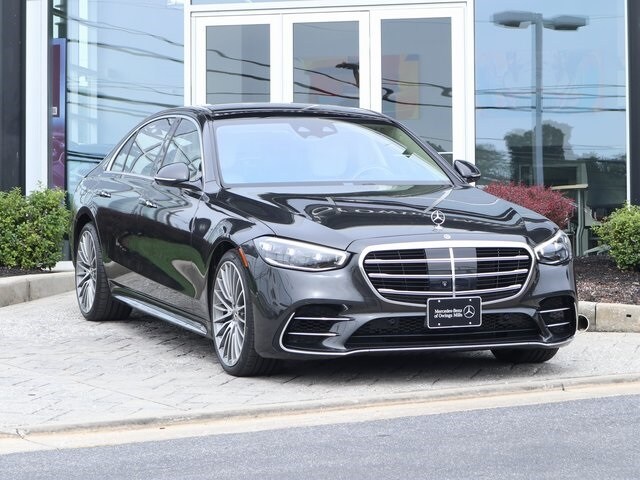 2023 Mercedes Benz S 580 4MATIC photo 3