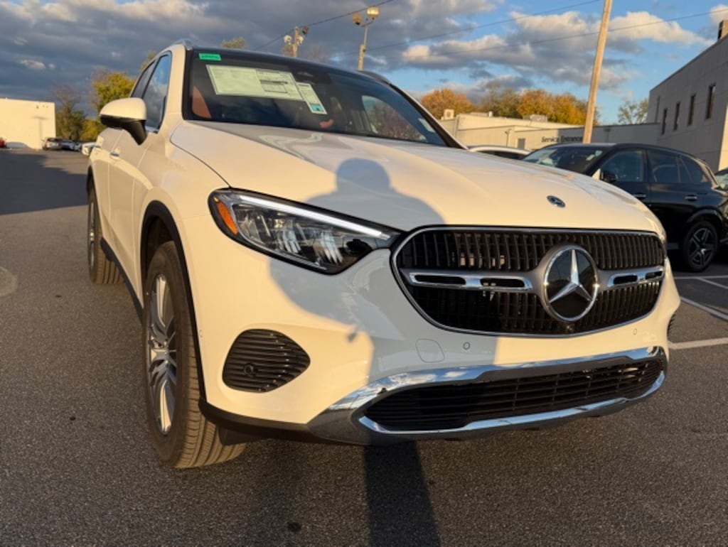 New 2026 Mercedes-Benz GLC 300 4MATIC SUV